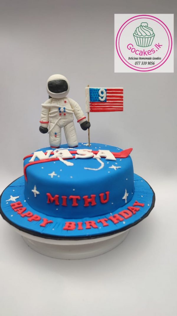 astronaut Cake