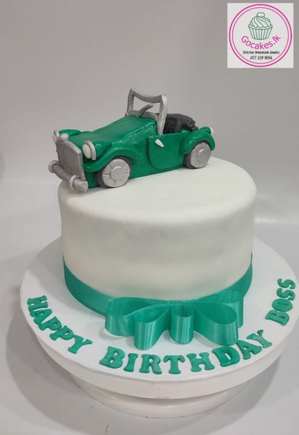 Vintage Car Cake